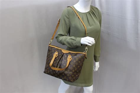 louis vuitton palermo pm price singapore|Louis Vuitton Palermo pm price.